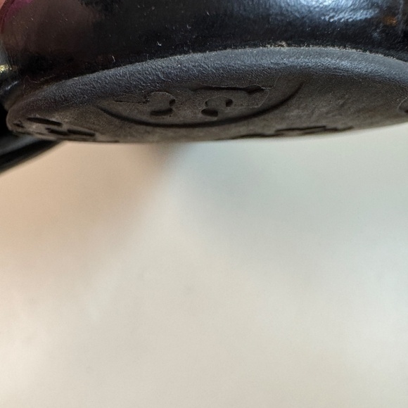 Tory Burch Black Leather Patent Reva Ballet Flats Size 8 - Picture 6 of 7